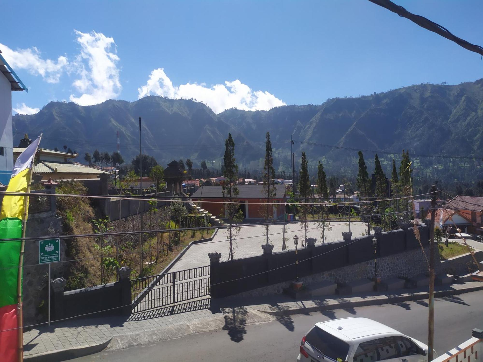 Lusman Homestay Bromo Ngadisari Exterior foto